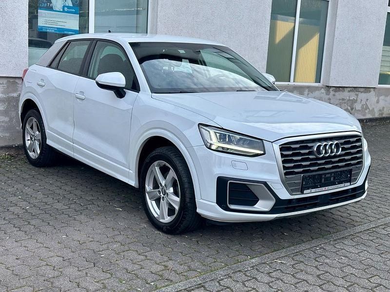 Gebraucht Audi Q2 Sport 116 PS (85 kW) 2019 Weiß SUV