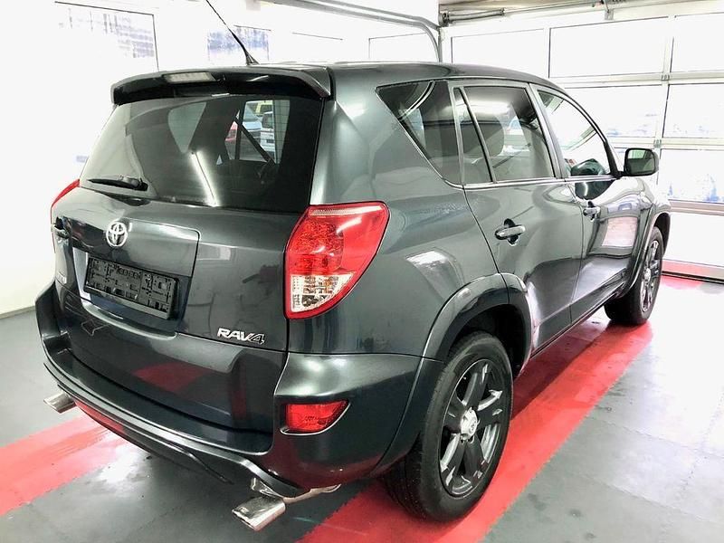 Gebraucht Toyota RAV4 Executive 177 PS (130 kW) 2006 Dark grey SUV