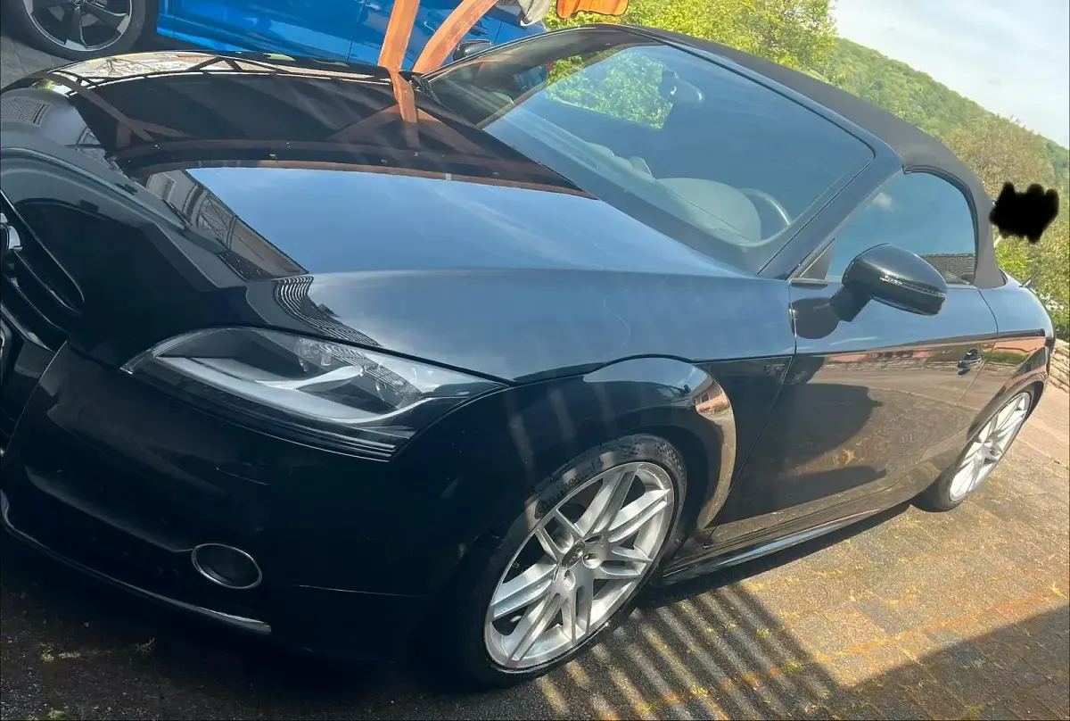 Gebraucht Audi TT Roadster 160 PS (117 kW) 2012 Schwarz Cabrio