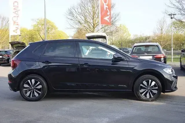 Gebraucht VW Polo Move 80 PS (58 kW) 2024 Schwarz Kleinwagen