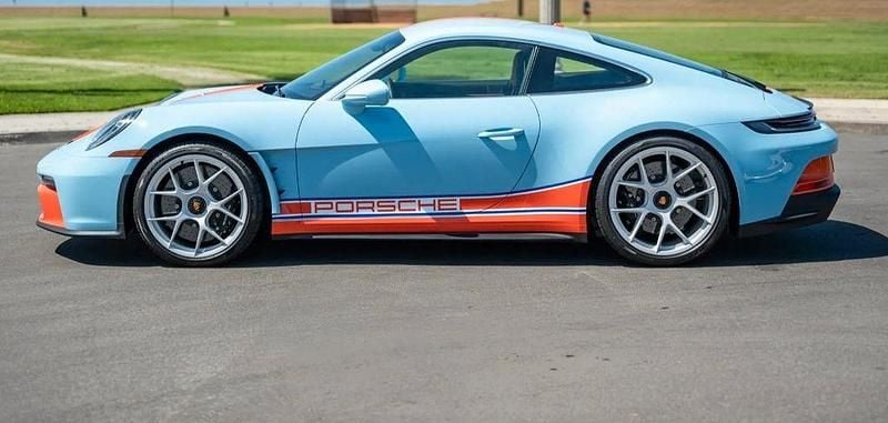 Blau Neu 2024 Porsche 992 Coupé | 390.500 € - Bild 1/4