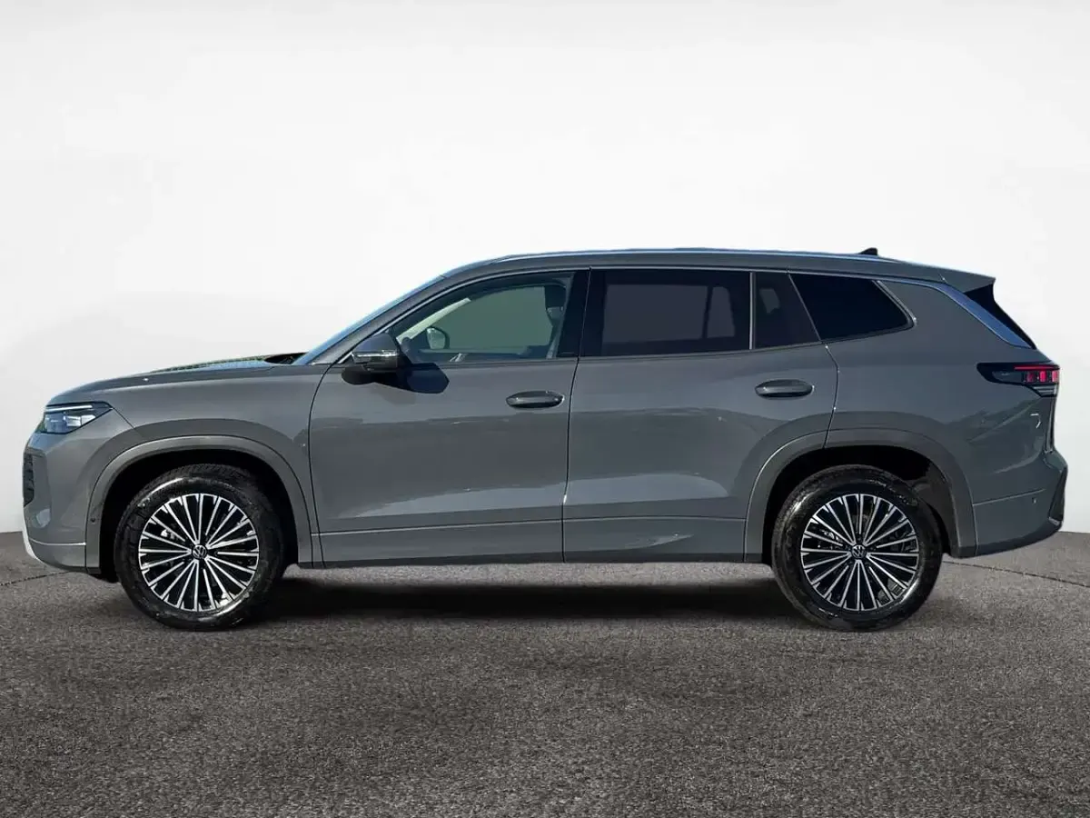 Gebraucht VW Tayron Life 150 PS (110 kW) 2025 Delfingrau SUV