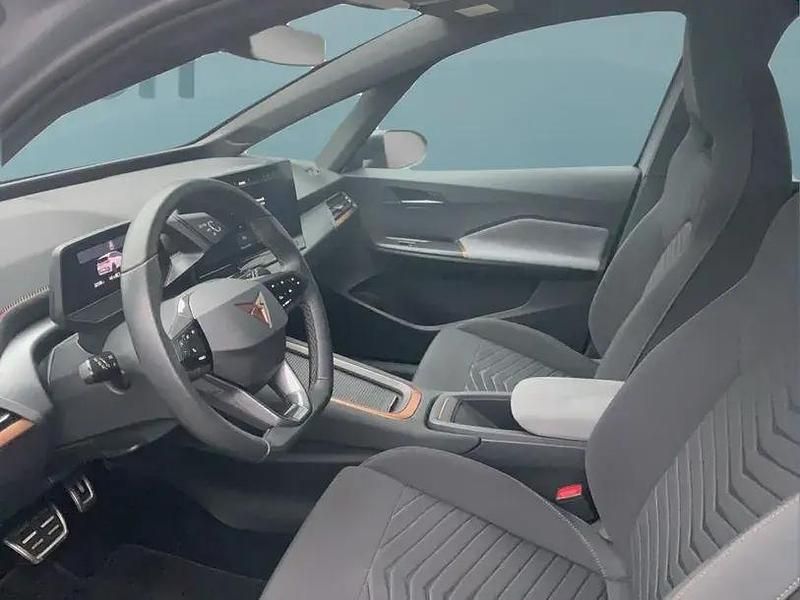Second-hand Cupra Born 150 kW (204 CP) 2024 Gri Hatchback