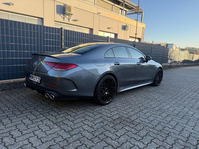 Gebraucht Mercedes CLS400 330 PS (242 kW) 2021 Grau Coupé