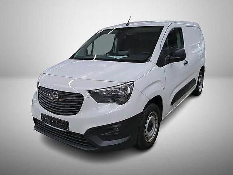 Weiß Gebraucht 2020 Opel Combo Selection Van / Kleinbus | 10.749 € (Guter Preis) - Bild 1/3