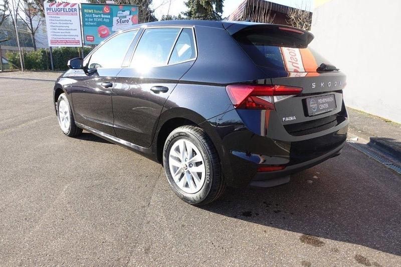 Gebraucht Skoda Fabia Selection 95 PS (69 kW) 2024 Black magic Limousine