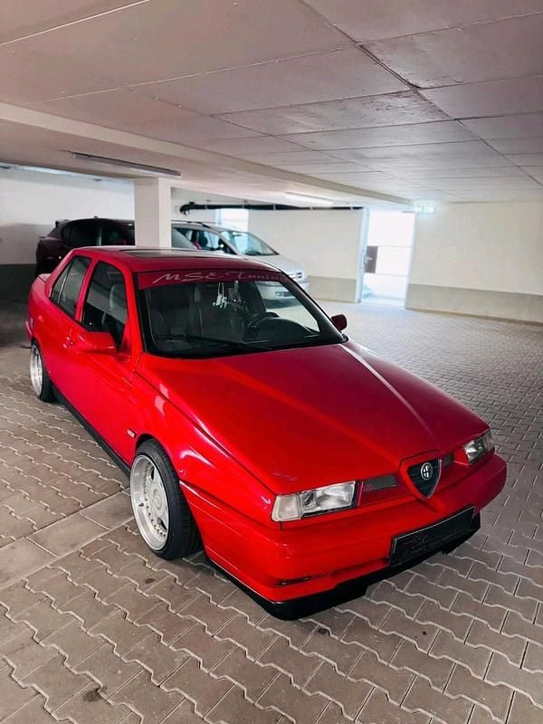 Rot Gebraucht 2025 Alfa Romeo 155 Limousine | 8.900 € - Bild 1/4