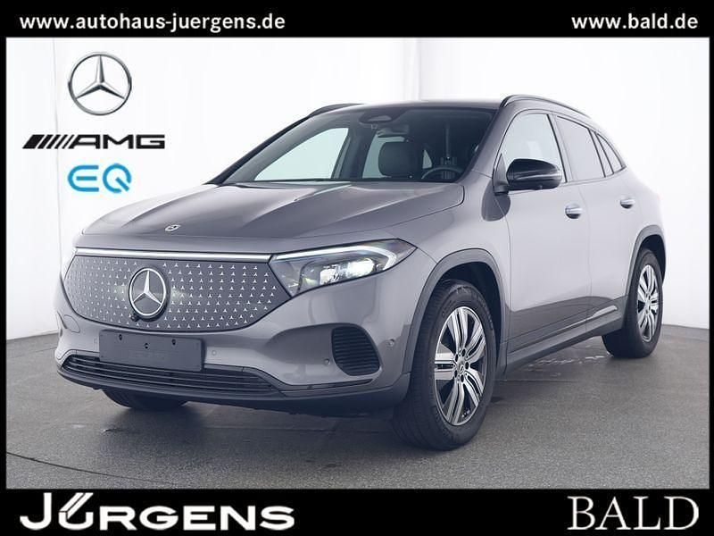 Gebraucht Mercedes EQA300 Night 167 kW (228 PS) 2024 Mountain grey metallic SUV