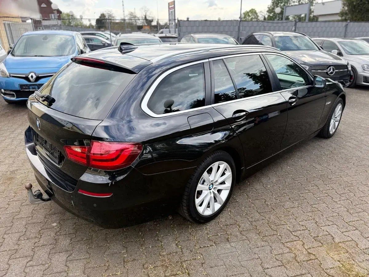 Gebraucht BMW 525 218 PS (160 kW) 2011 Schwarz Limousine