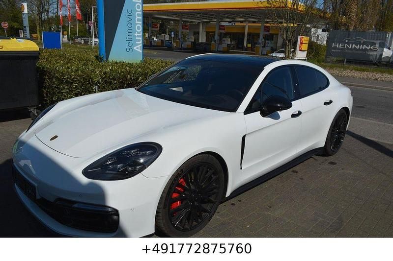 Weiß Gebraucht 2022 Porsche Panamera GTS Limousine | 91.950 € - Bild 1/4