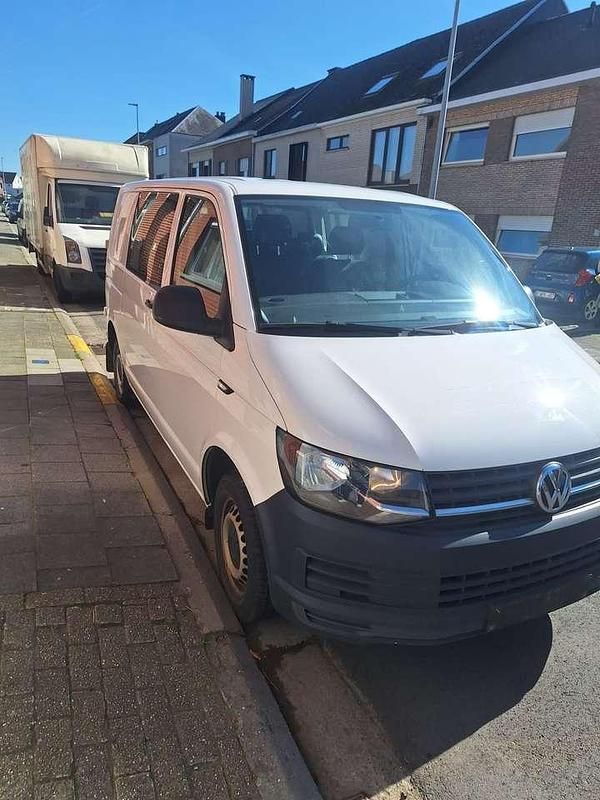 Gebraucht VW Transporter 150 PS (110 kW) 2019 Van