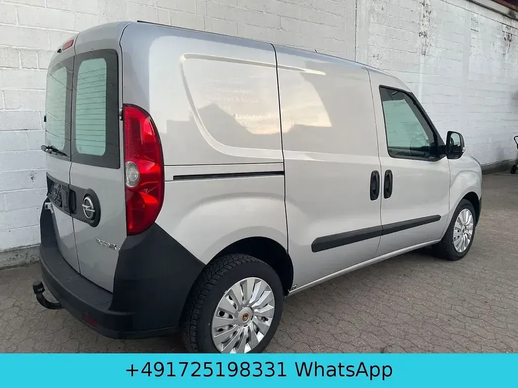 Occasion Opel Combo 95 ch (69 kW) 2017 Argent Monospace