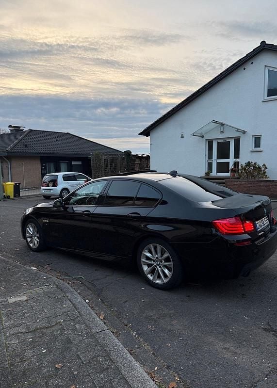 Gebraucht BMW 535 M Sport 313 PS (230 kW) 2015 Schwarz Limousine