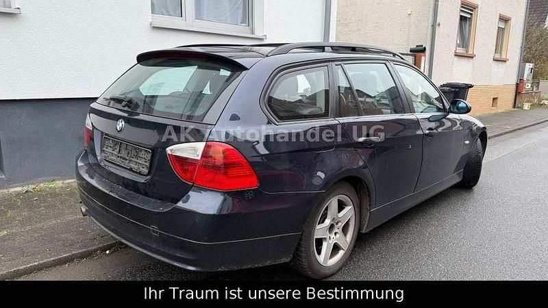 Gebraucht BMW 320 150 PS (110 kW) 2006 Limousine
