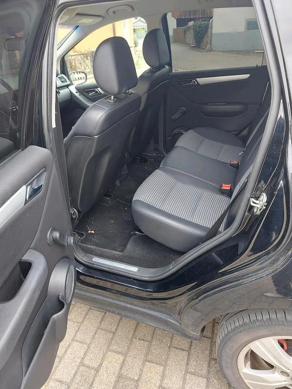 Gebraucht Mercedes A150 95 PS (69 kW) 2006 Schwarz Kleinwagen