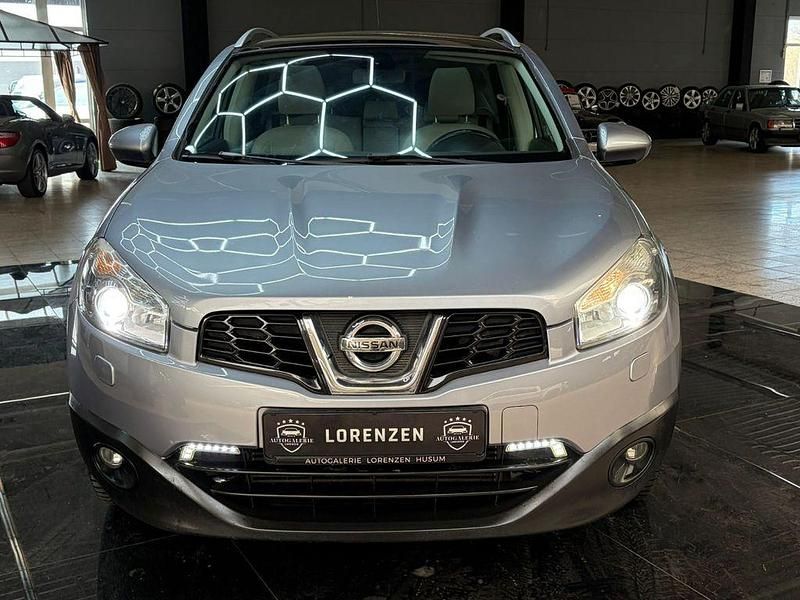 Gebraucht Nissan Qashqai Tekna 150 PS (110 kW) 2010 Grau SUV