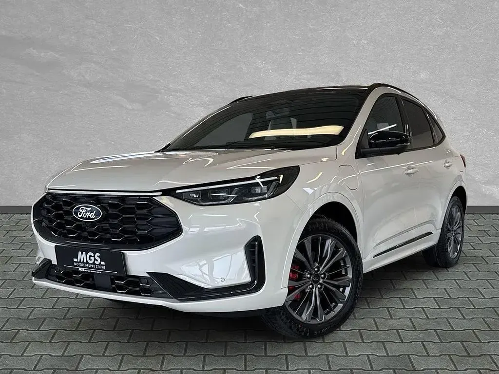 Gebraucht Ford Kuga 152 PS (111 kW) 2025 Metropolis white metallic SUV