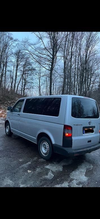 Gebraucht VW T5 131 PS (96 kW) 2005 Grau Van