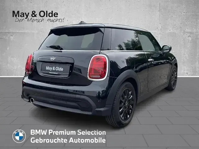 Gebraucht Mini Cooper 136 PS (100 kW) 2023 Schwarz Kleinwagen