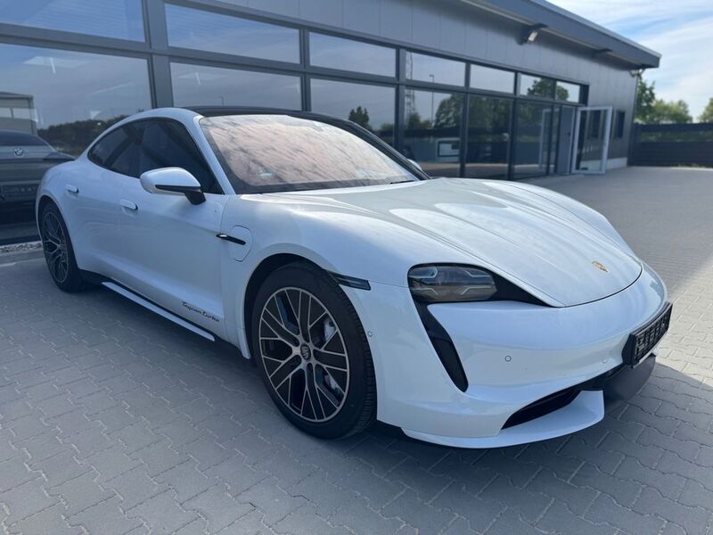 Weiß Gebraucht 2020 Porsche Taycan Turbo Limousine | 69.989 € (Fairer Preis) - Bild 1/4