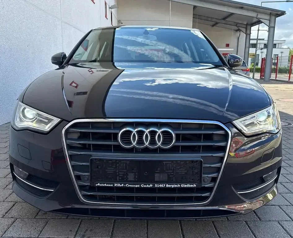 Gebraucht Audi A3 Ambition 150 PS (110 kW) 2013 Braun Kombi
