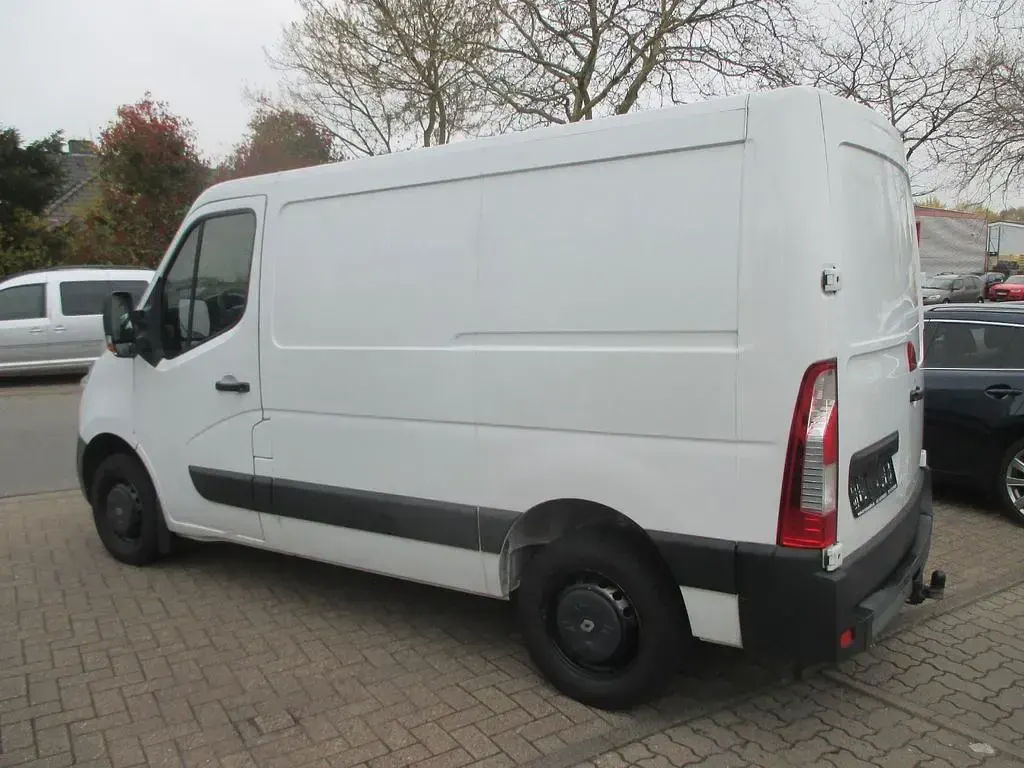 Używany Renault Master 131 KM (96 kW) 2017 Biały Van
