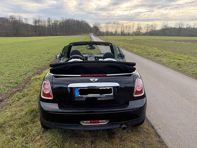 Gebraucht Mini One Cabriolet 98 PS (72 kW) 2015 Schwarz Cabrio