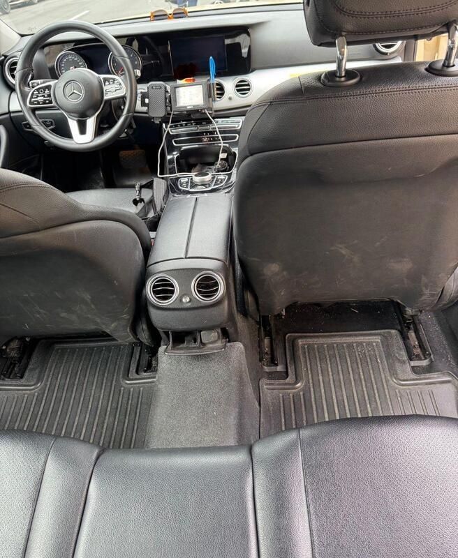 Beige Gebraucht 2019 Mercedes E220 Kombi | 15.400 € (Fairer Preis) - Bild 1/4