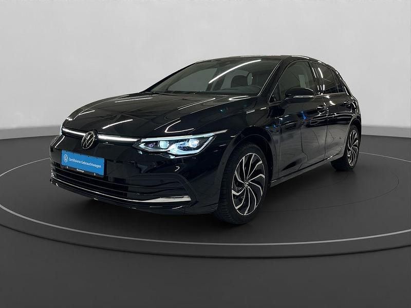 Gebraucht VW Golf VIII Move 150 PS (110 kW) 2023 Schwarz Limousine