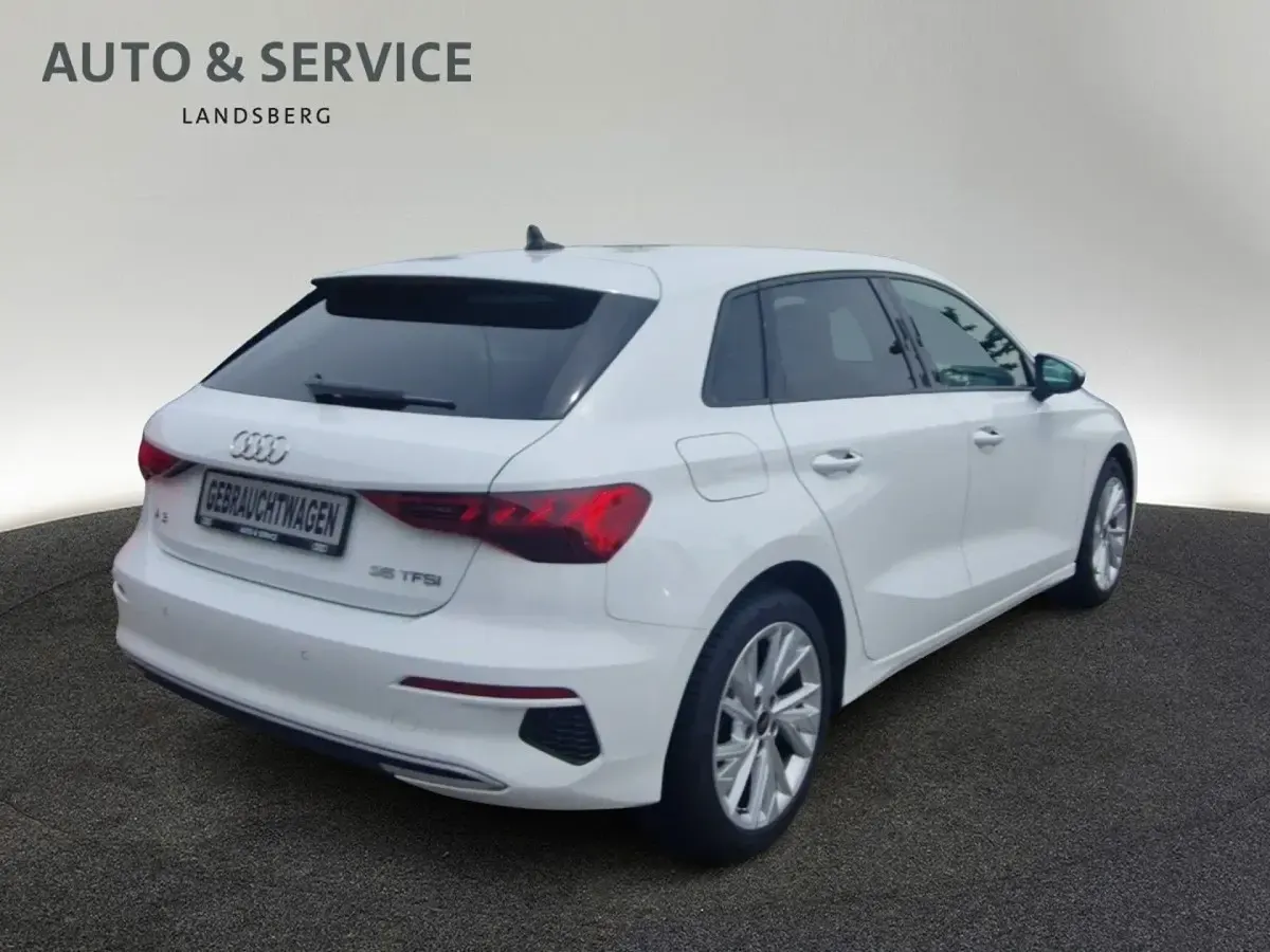Gebraucht Audi A3 Advanced 150 PS (110 kW) 2023 Weiß Limousine