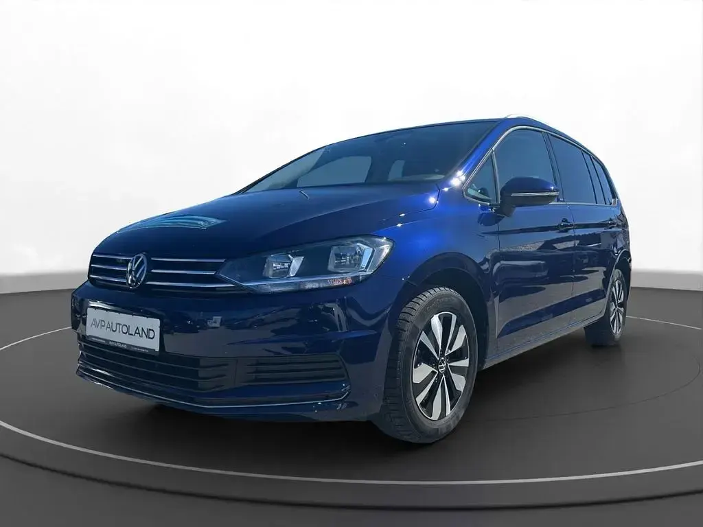 Gebraucht VW Touran Move 122 PS (89 kW) 2024 Atlantik blue Van / Kleinbus