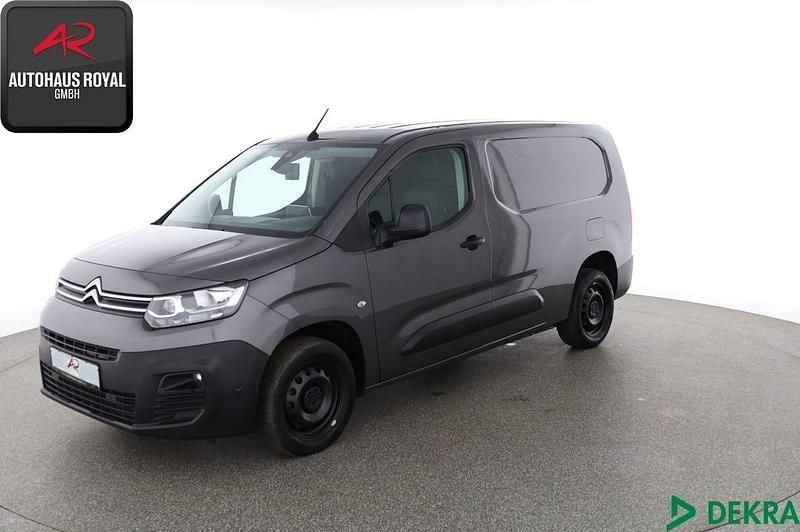 Grau Gebraucht 2020 Citroën Berlingo PureTech Van / Kleinbus | 16.880 € (Superpreis) - Bild 1/4