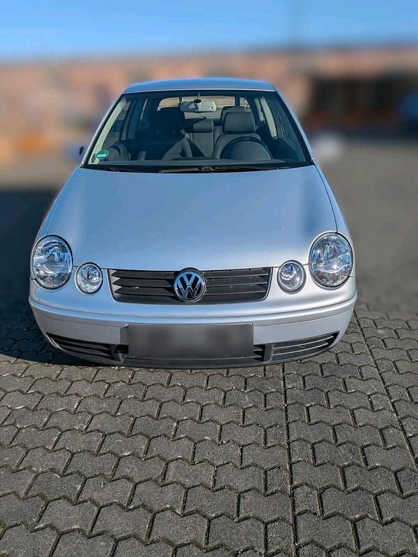 Gebraucht VW Polo Cricket 55 PS (40 kW) 2004 Silber Kleinwagen