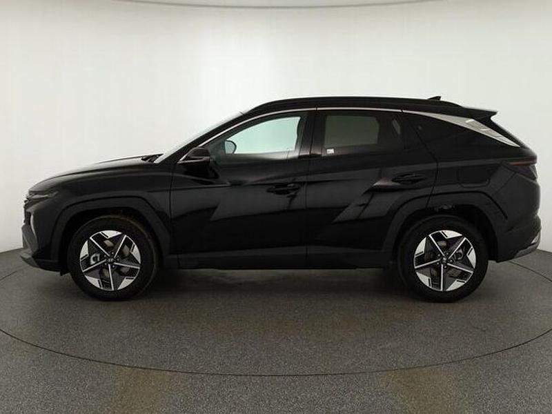 Neu Hyundai Tucson 150 PS (110 kW) 2025 Schwarz SUV