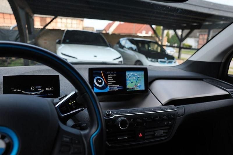 Second-hand BMW i3 125 kW (170 CP) 2015 Alb Hatchback