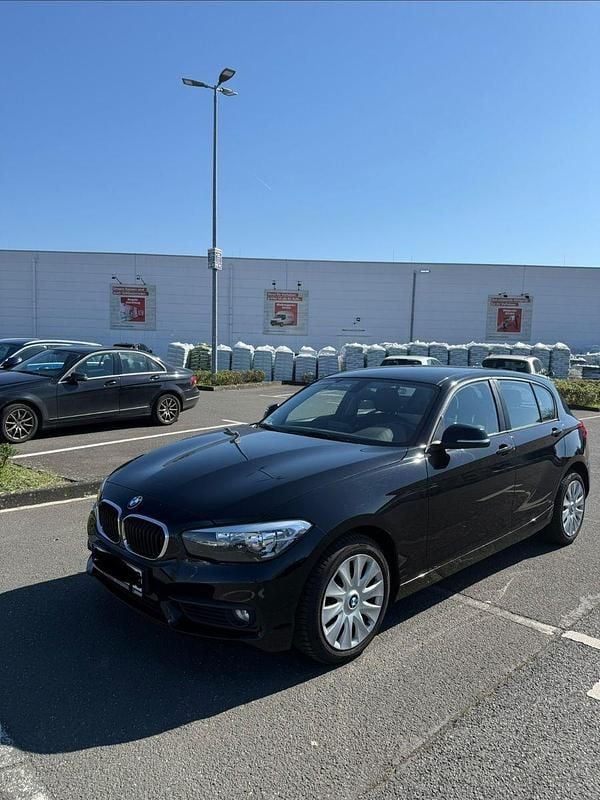 Gebraucht BMW 118 Advantage 136 PS (100 kW) 2017 Schwarz Kleinwagen