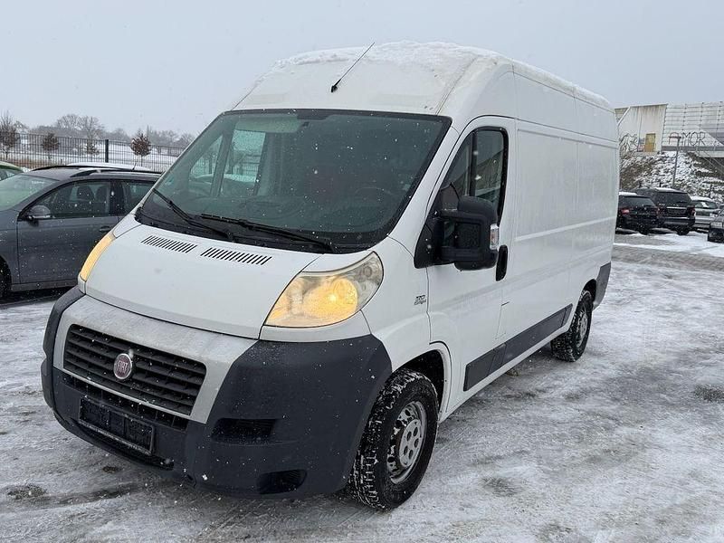 Gebraucht Fiat Ducato 131 PS (96 kW) 2012 Weiß Van