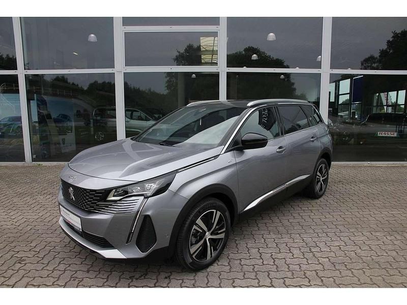 Artense grau Gebraucht 2023 Peugeot 5008 GT Van / Kleinbus | 36.980 € (Teuer) - Bild 1/4