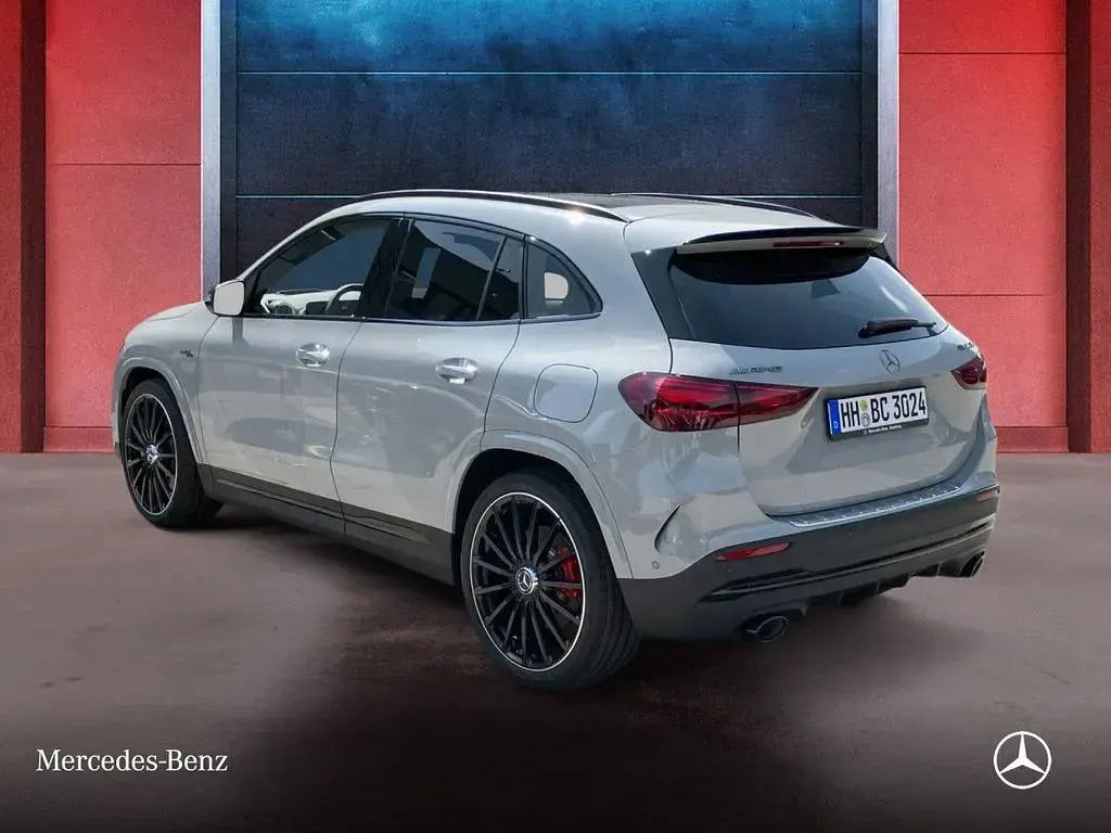 Gebraucht Mercedes GLA35 AMG AMG 306 PS (225 kW) 2026 Grau SUV