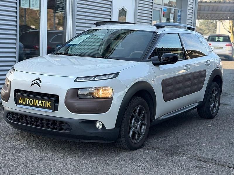 Gebraucht Citroën C4 Shine 110 PS (80 kW) 2017 Blanc perle SUV