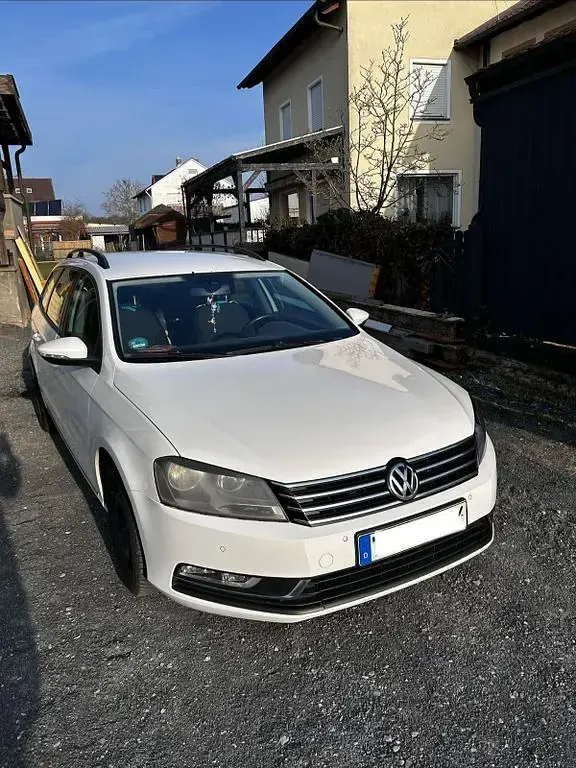 Second-hand VW Passat 140 CP (102 kW) 2013 Alb Break