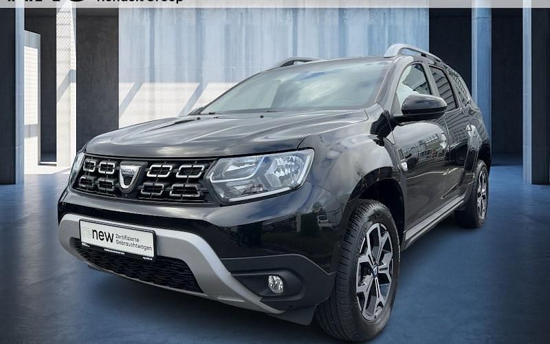 Gebraucht Dacia Duster Celebration 150 PS (110 kW) 2021 Perlmutt schwarz SUV