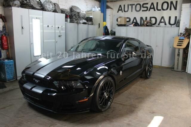 Gebraucht Ford Mustang 305 PS (224 kW) 2014 Schwarz metallic Coupé