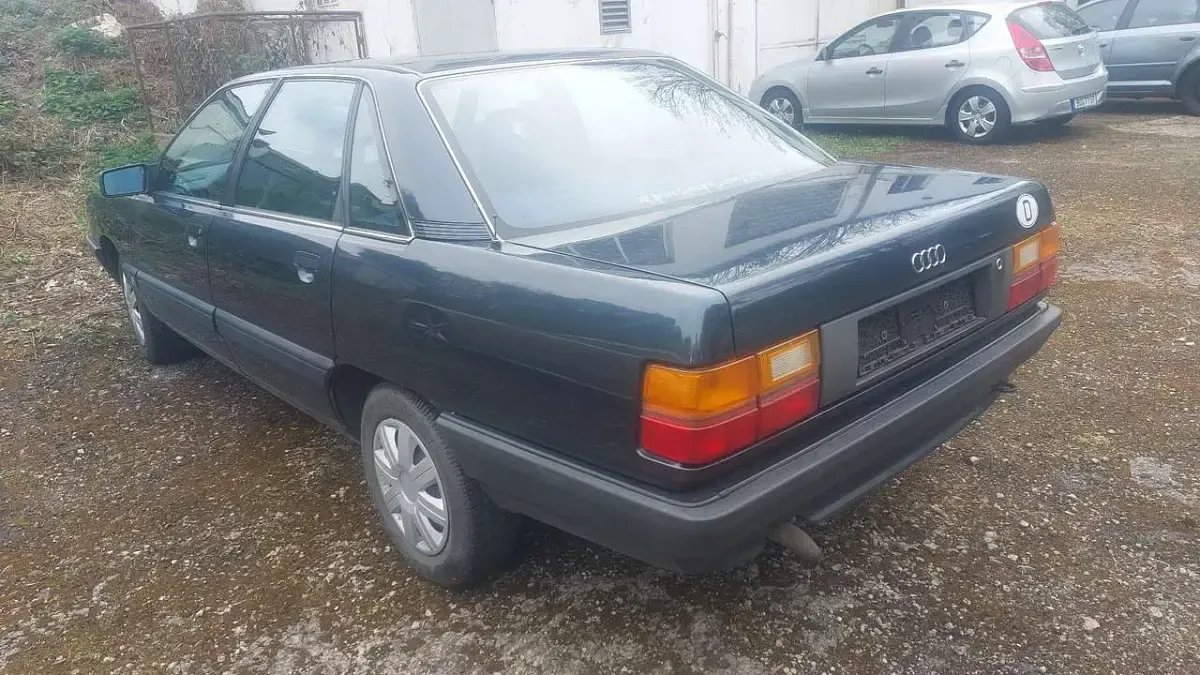 Gebraucht Audi 100 90 PS (66 kW) 1989 Blau Limousine