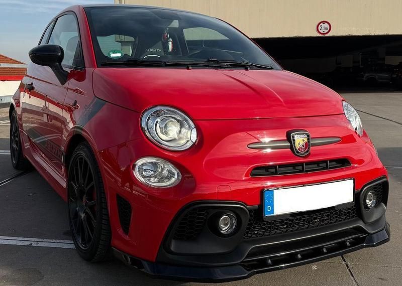 Gebraucht Abarth 595 Competizione 179 PS (131 kW) 2019 Rot Kleinwagen