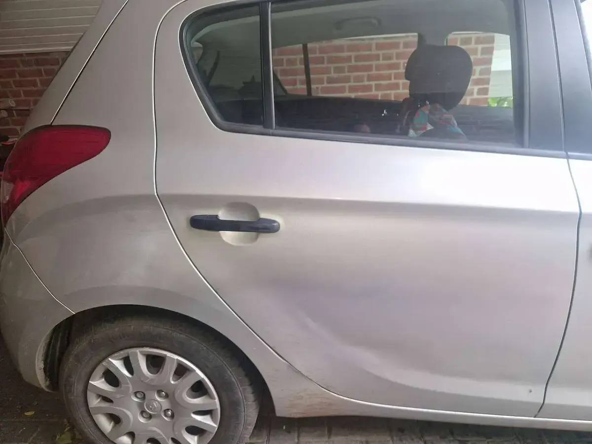 Gebraucht Hyundai i20 Classic 77 PS (56 kW) 2011 Silber Kleinwagen