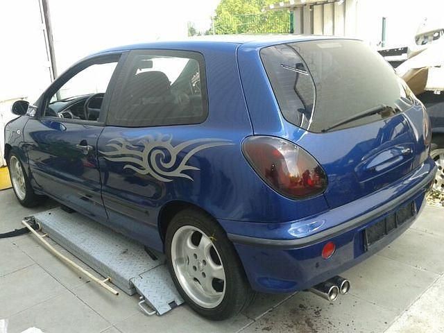 Gebraucht Fiat Bravo 80 PS (58 kW) 1998 Blau metallic Kleinwagen