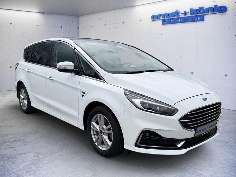 Gebraucht Ford S-MAX Titanium 2022 Van / Kleinbus
