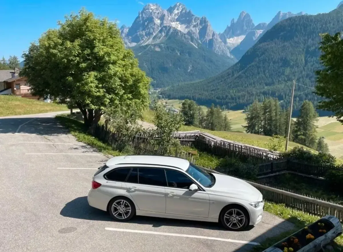 Gebraucht BMW 320 M Sport 190 PS (139 kW) 2017 Weiß Kombi