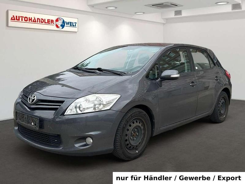 Grau Gebraucht 2012 Toyota Auris Limousine | 3.299 € (Superpreis) - Bild 1/3